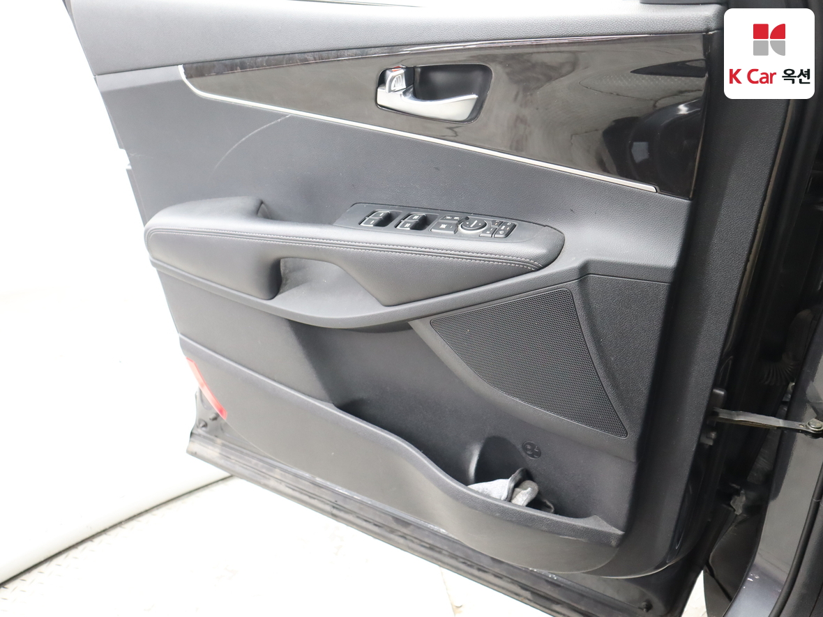 كيا سورينتو 2016 - صورة 8