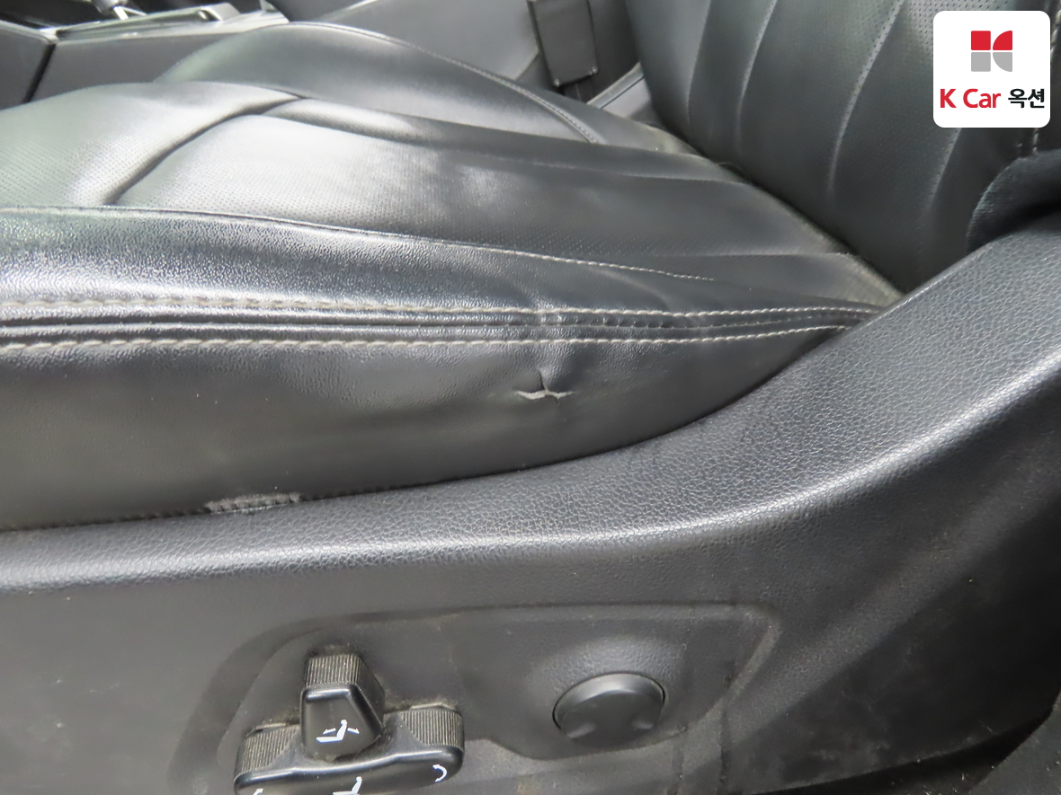 KG Mobility Rexton Sports 2022 - Image 20