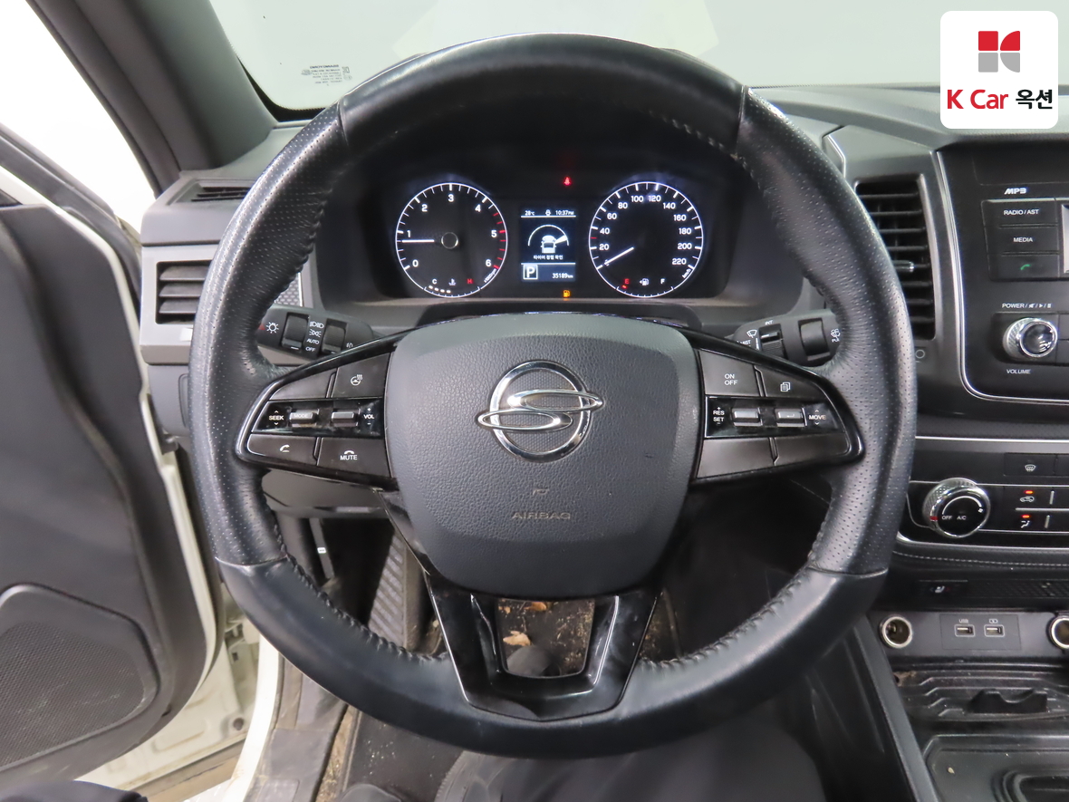 KG Mobility Rexton Sports 2022 - Image 10