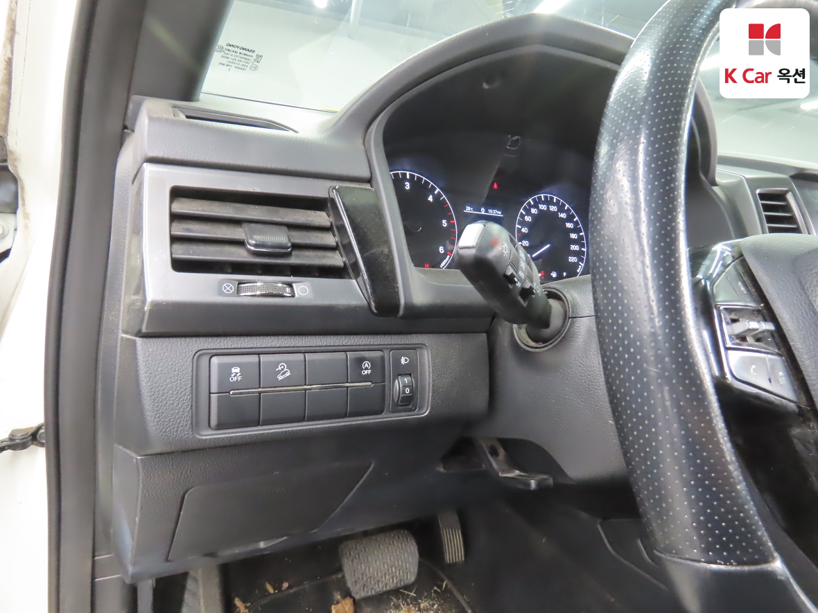 KG Mobility Rexton Sports 2022 - Image 9