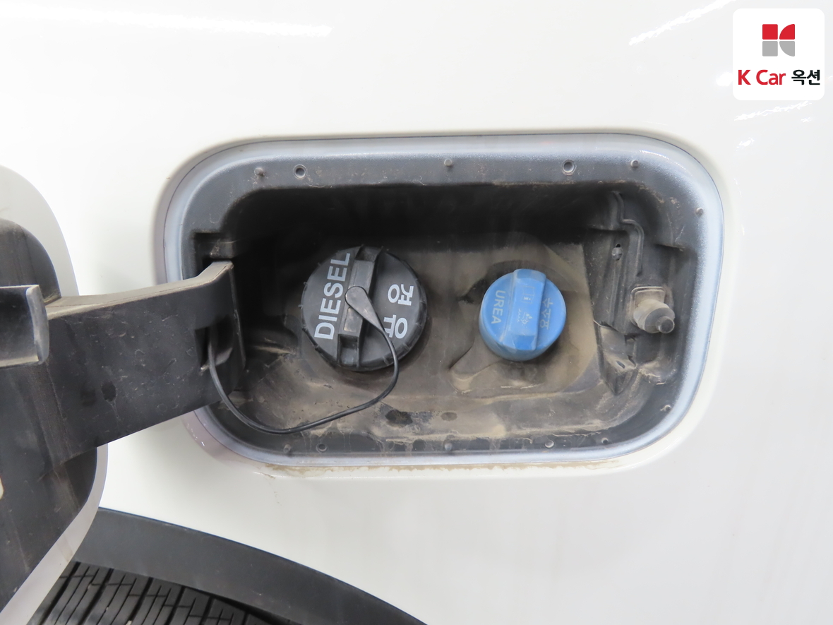 KG Mobility Rexton Sports 2022 - Image 25