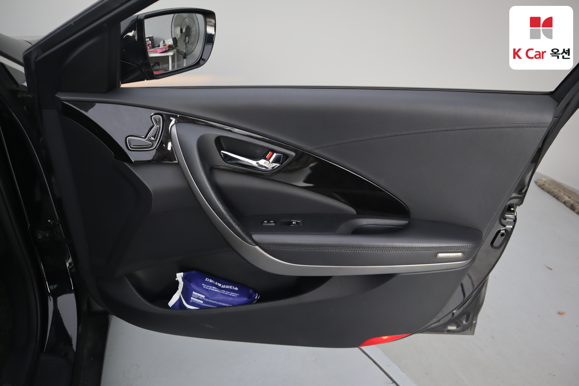 هيونداي أزيرا 2011 - صورة 27