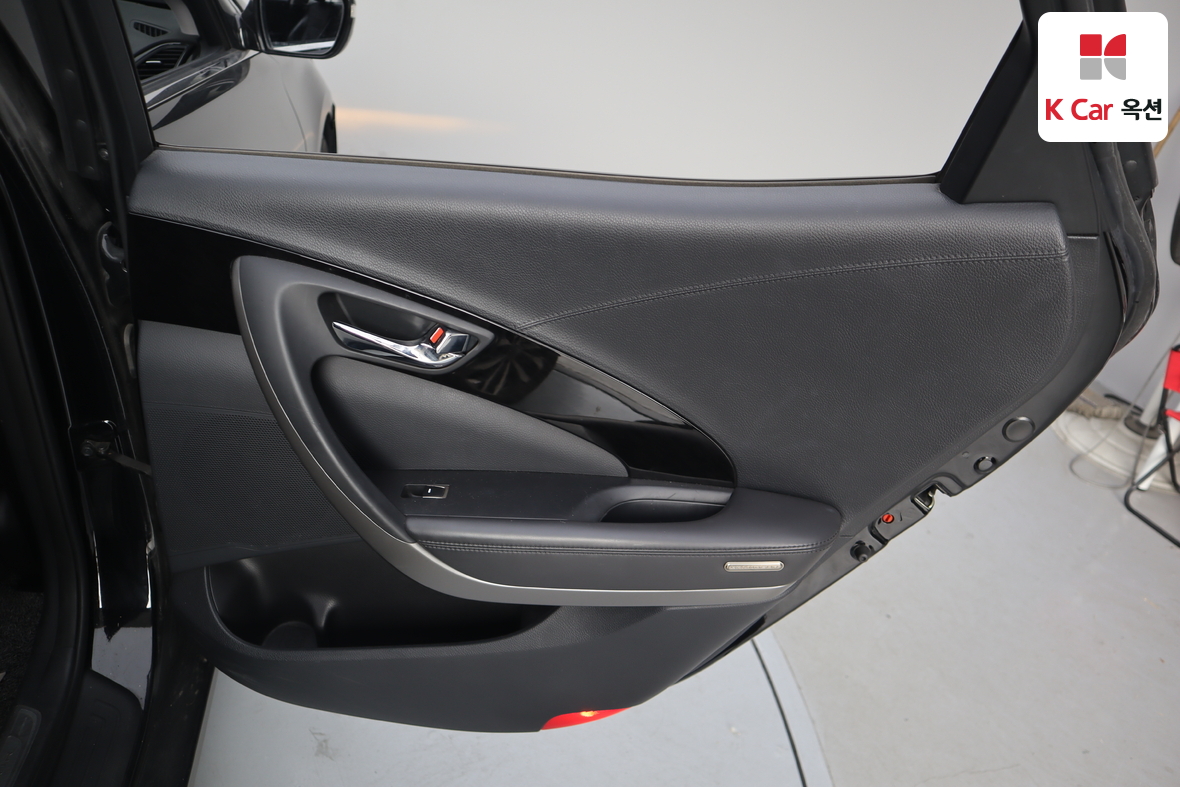 هيونداي أزيرا 2011 - صورة 25