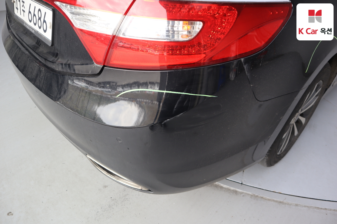 هيونداي أزيرا 2011 - صورة 33