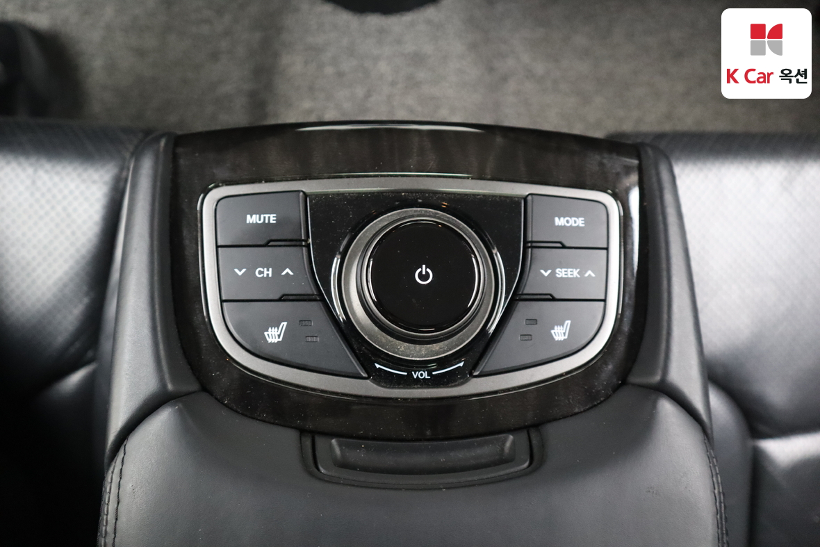 هيونداي أزيرا 2011 - صورة 22