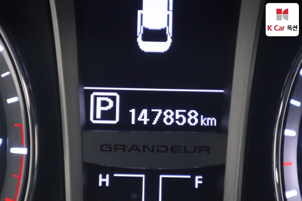 هيونداي أزيرا 2011 - صورة 4