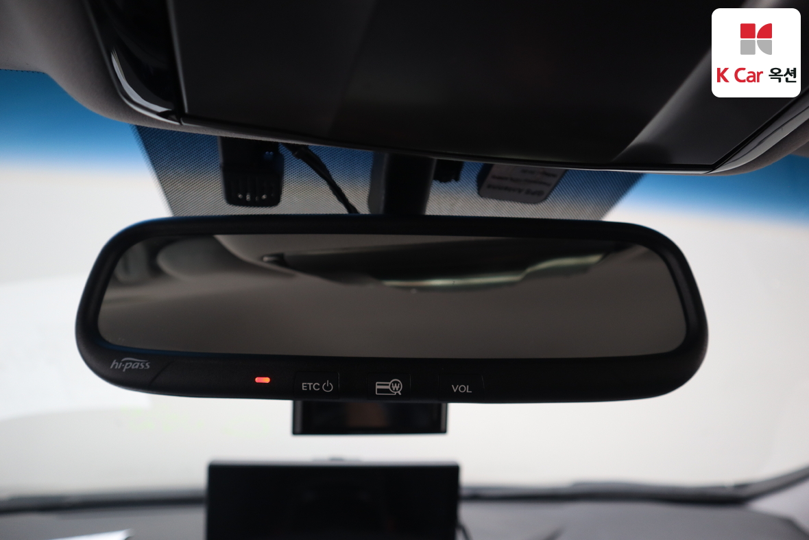 هيونداي أزيرا 2011 - صورة 12