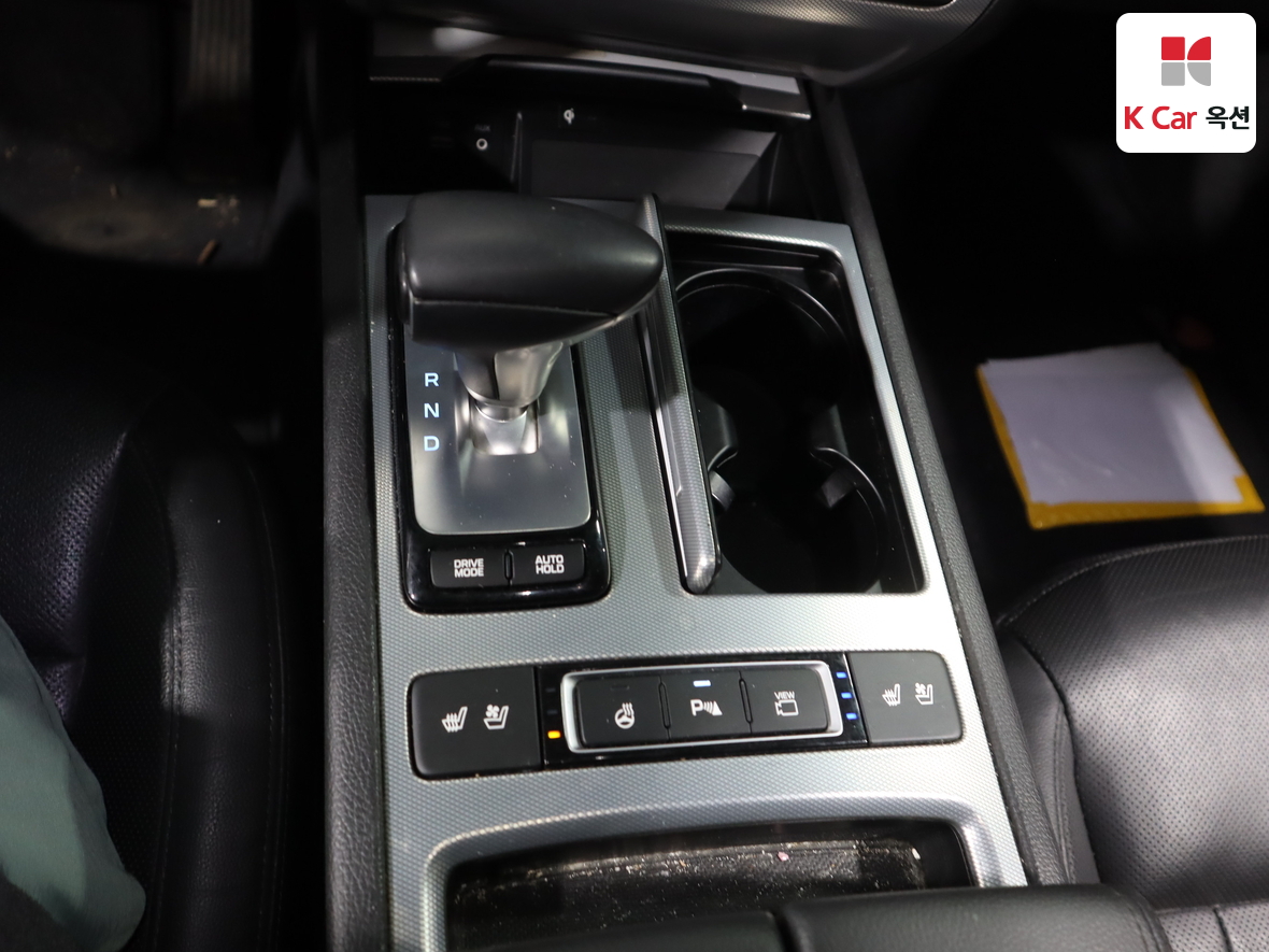 Genesis G80 - 16