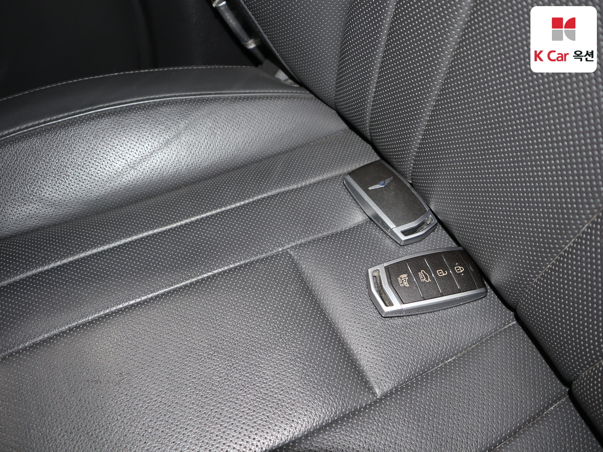 Genesis G80 - 17