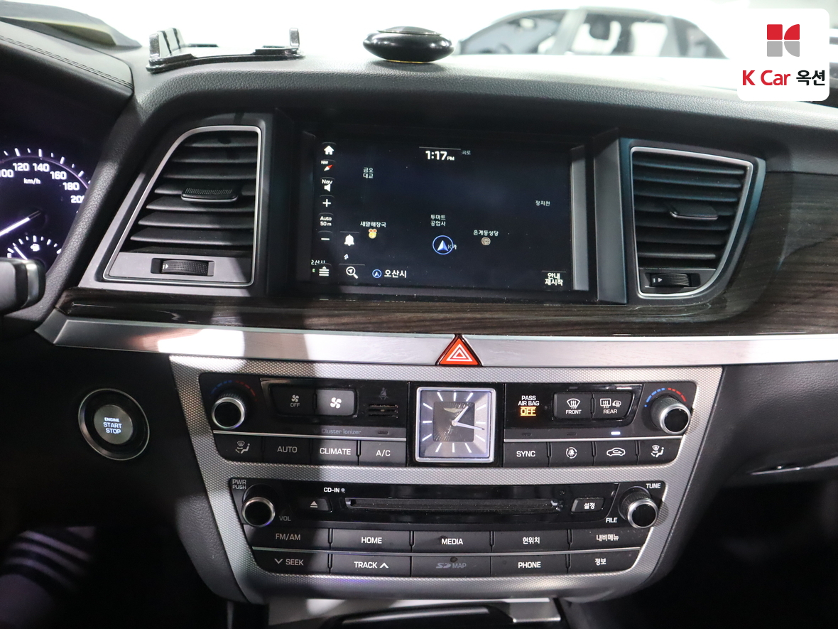 Genesis G80 - 6