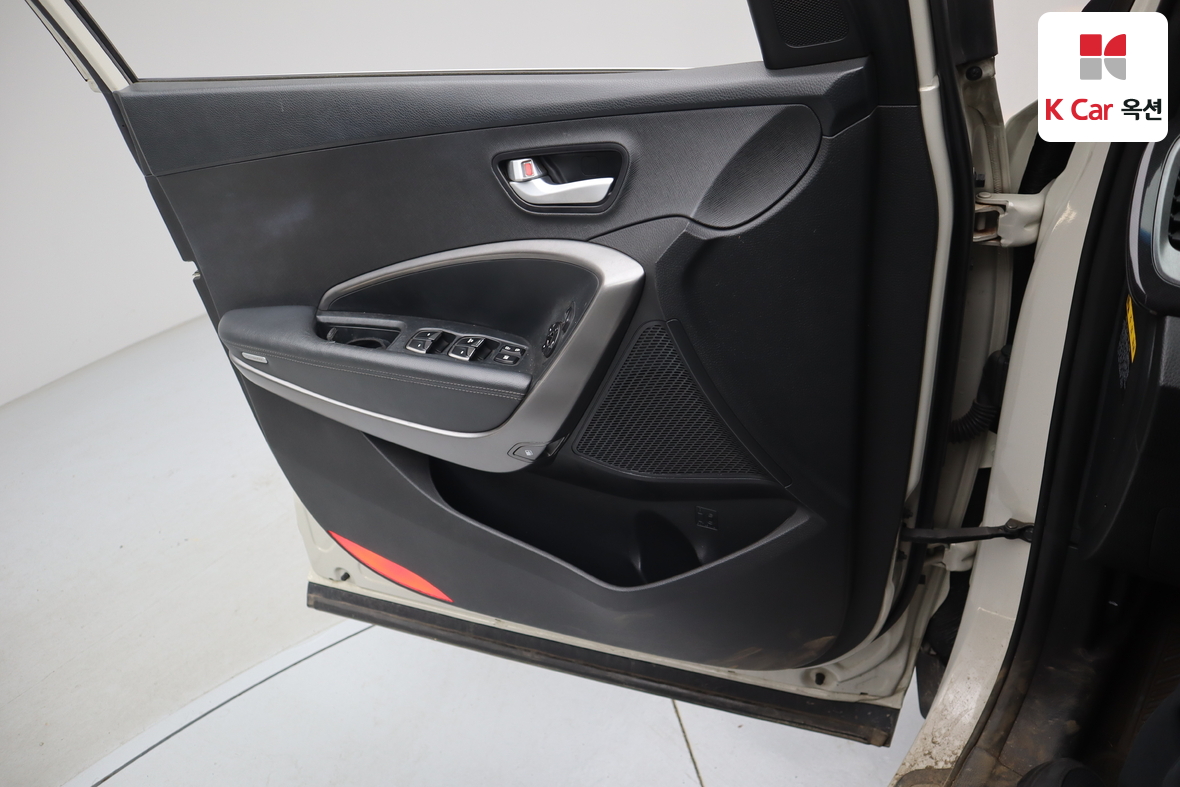 هيونداي سانتافي 2014 - صورة 8