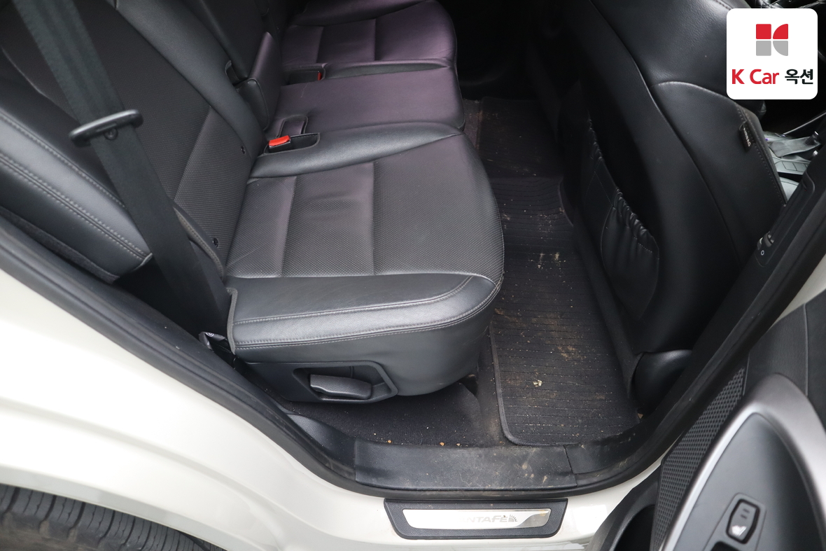 هيونداي سانتافي 2014 - صورة 27