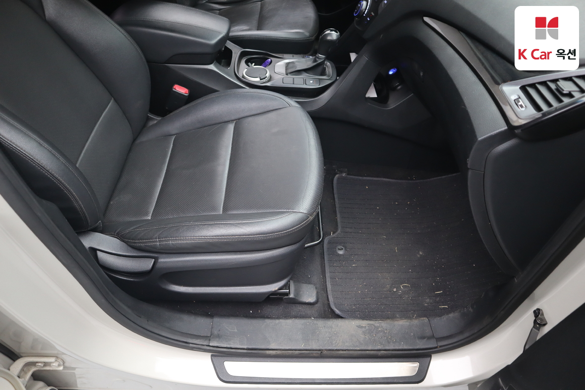 هيونداي سانتافي 2014 - صورة 29