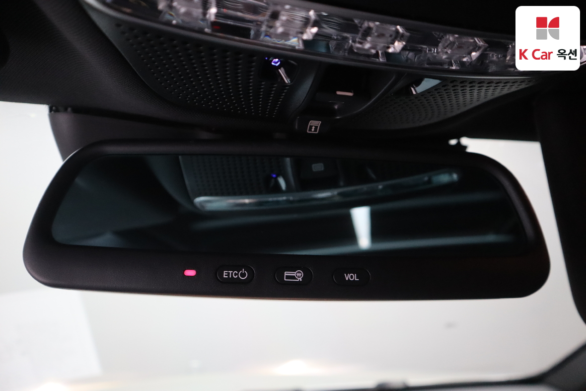 Mercedes-Benz S-Class 2015 - Image 13