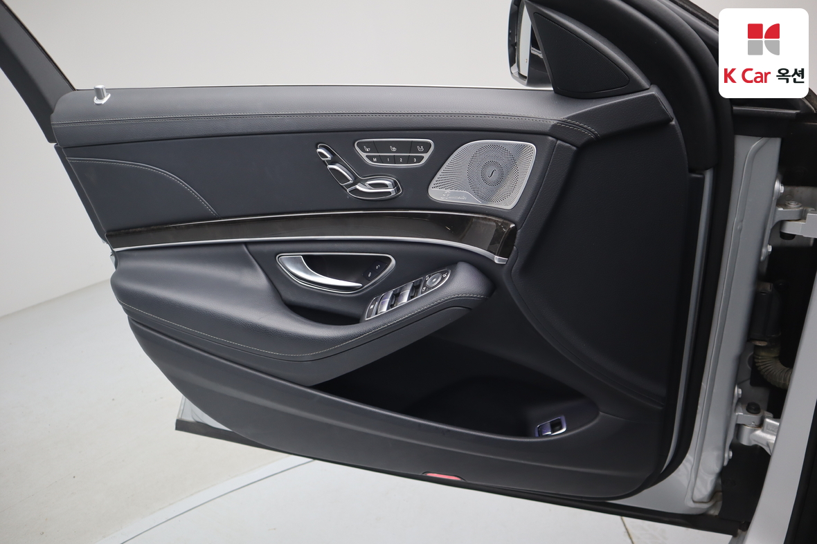 Mercedes-Benz S-Class 2015 - Image 8