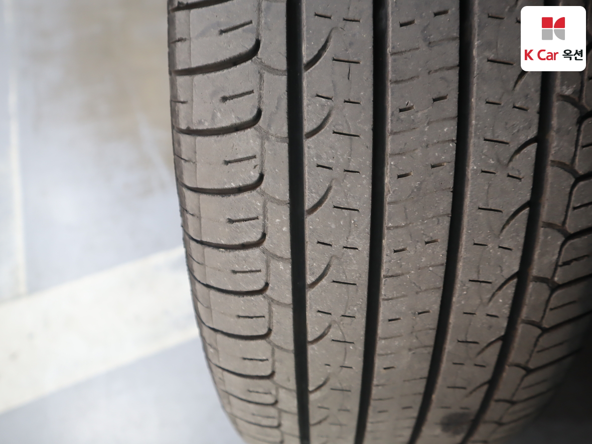 Hyundai Elantra 2015 - Image 33