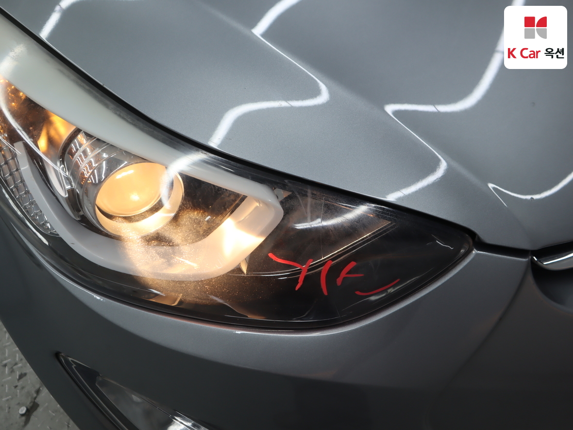 Hyundai Elantra 2015 - Image 48