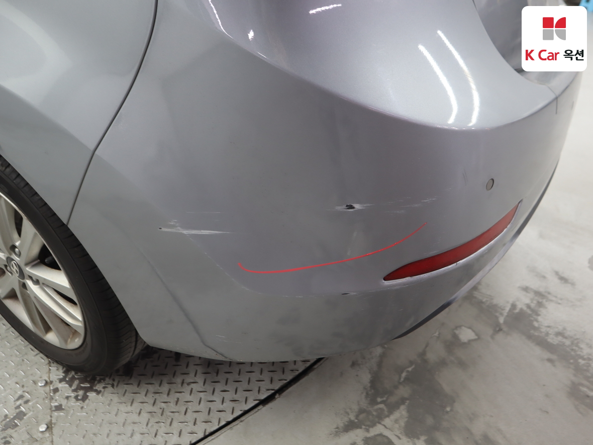 Hyundai Elantra 2015 - Image 41