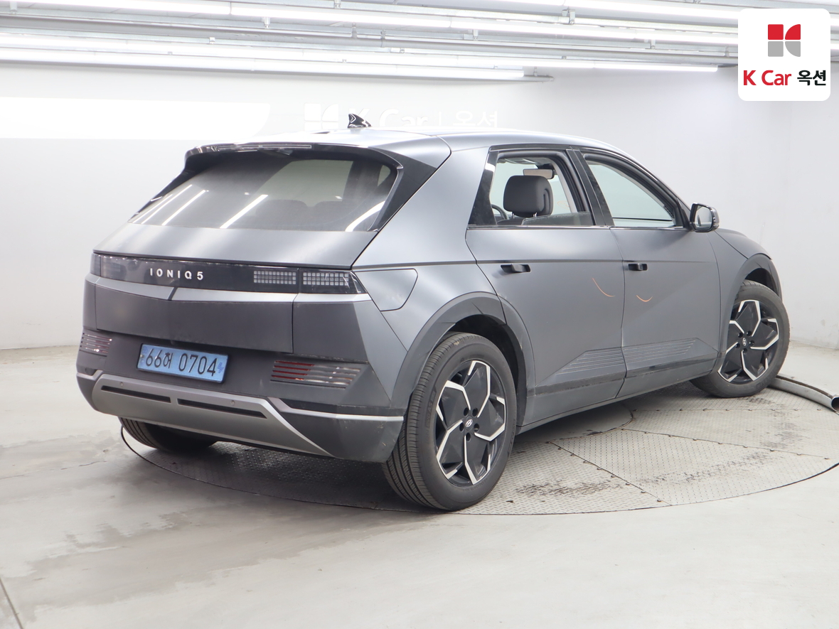 هيونداي أيونيك 5 2023 - صورة 2