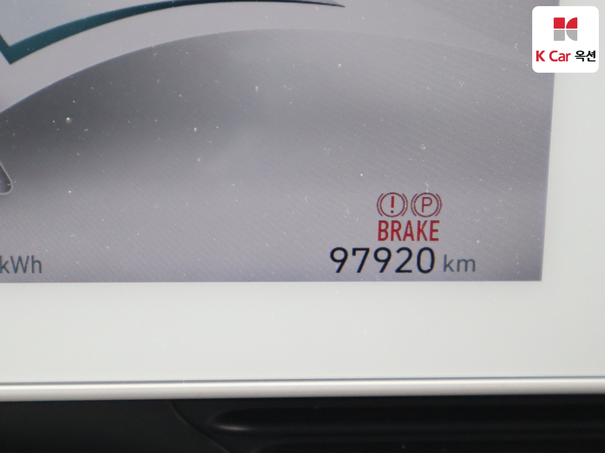 هيونداي أيونيك 5 2023 - صورة 4