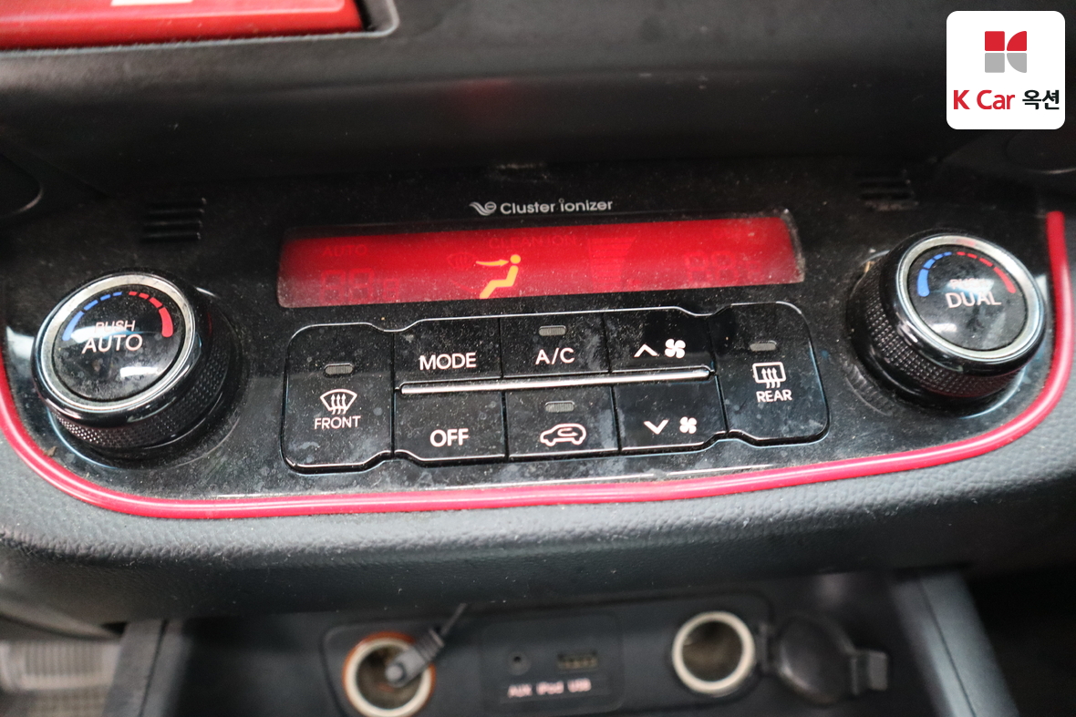 Kia Sportage 2011 - Image 16