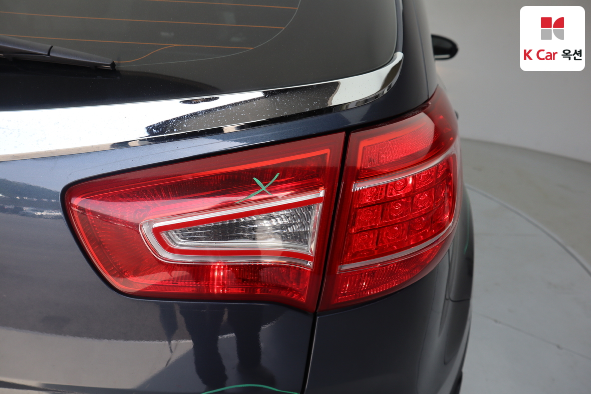 Kia Sportage 2011 - Image 43