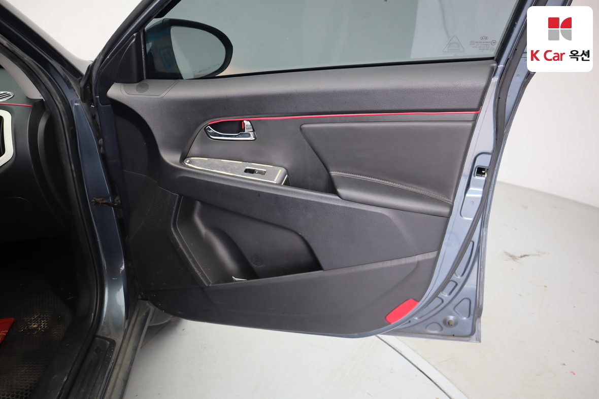 Kia Sportage 2011 - Image 31