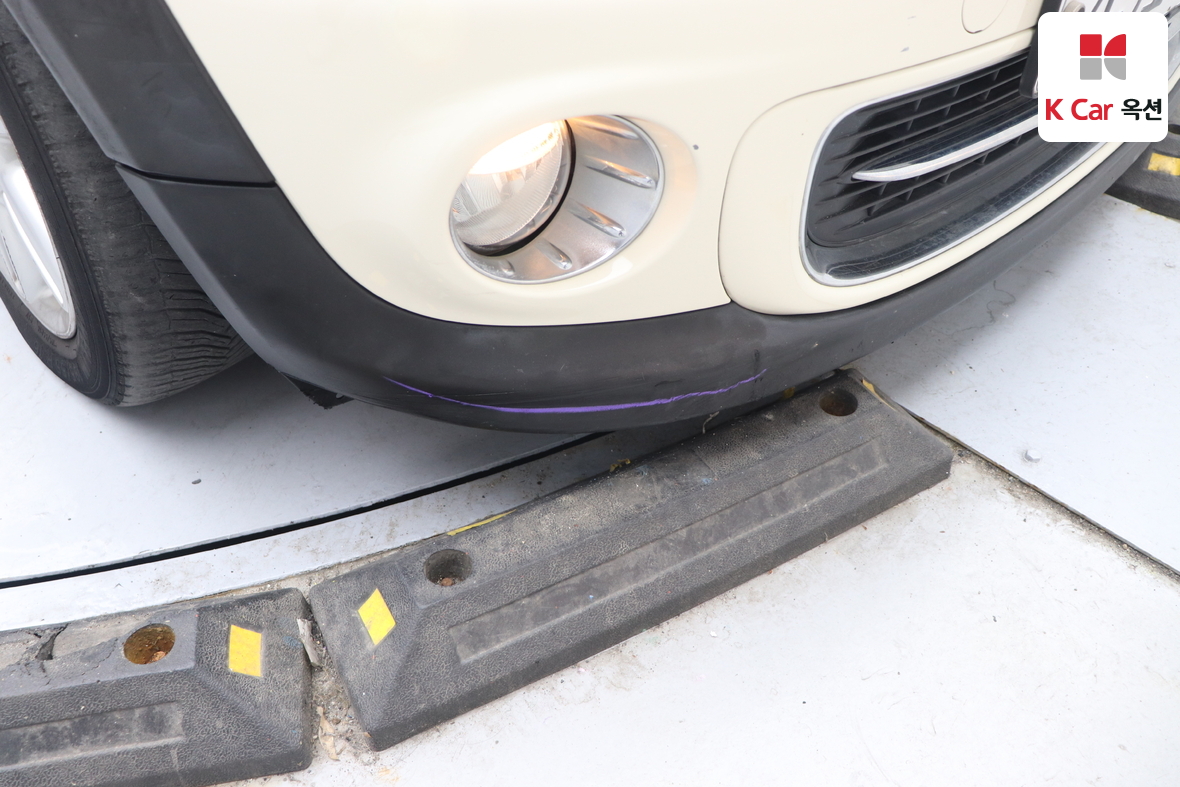 BMW MINI 2013 - Image 38