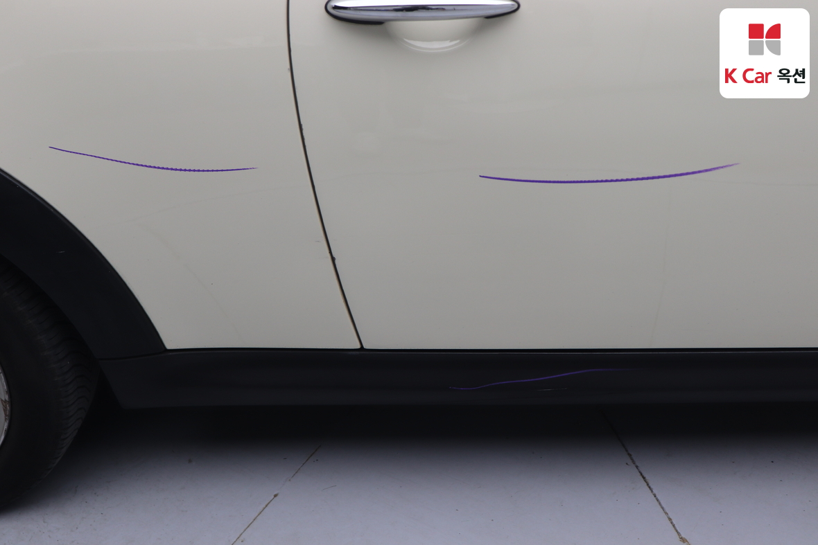 BMW MINI 2013 - Image 35