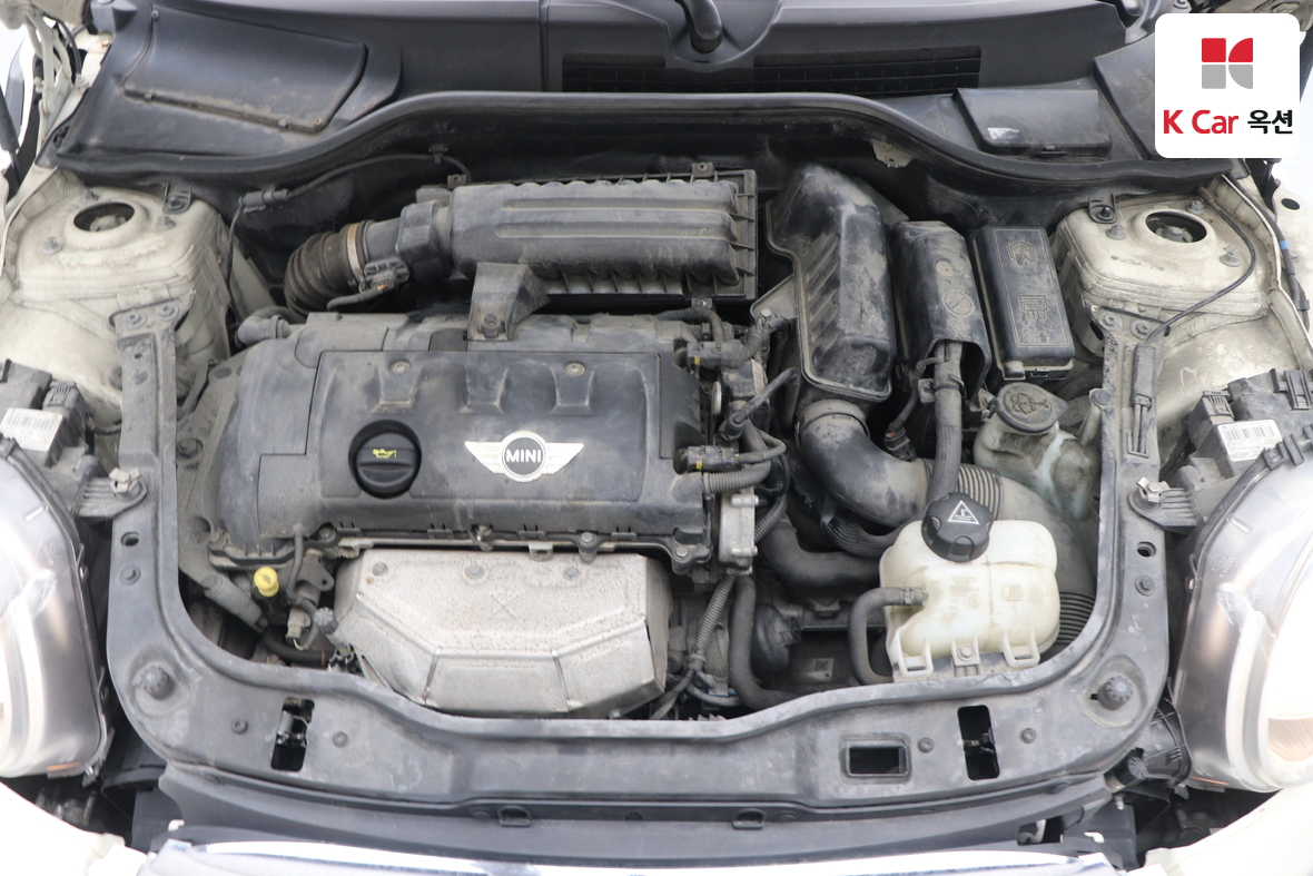 BMW MINI 2013 - Image 27