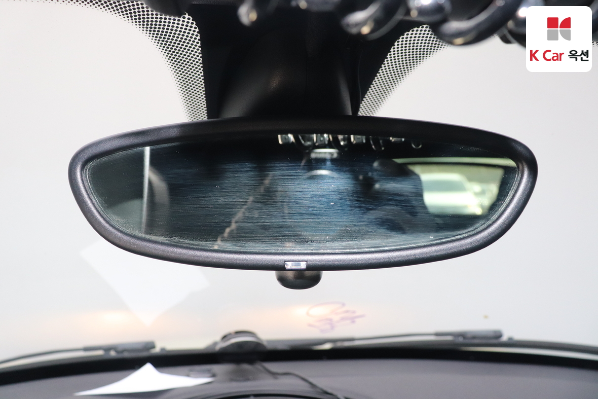 BMW MINI 2013 - Image 12