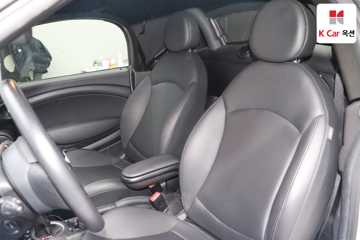 BMW MINI 2013 - Image 18