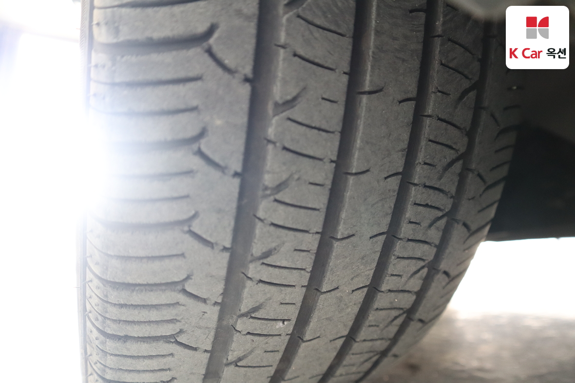 Kia K7 - 35