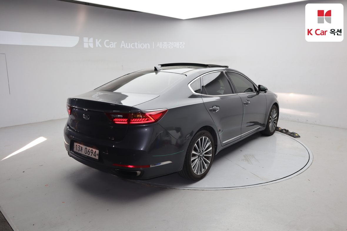 Kia K7 - 2
