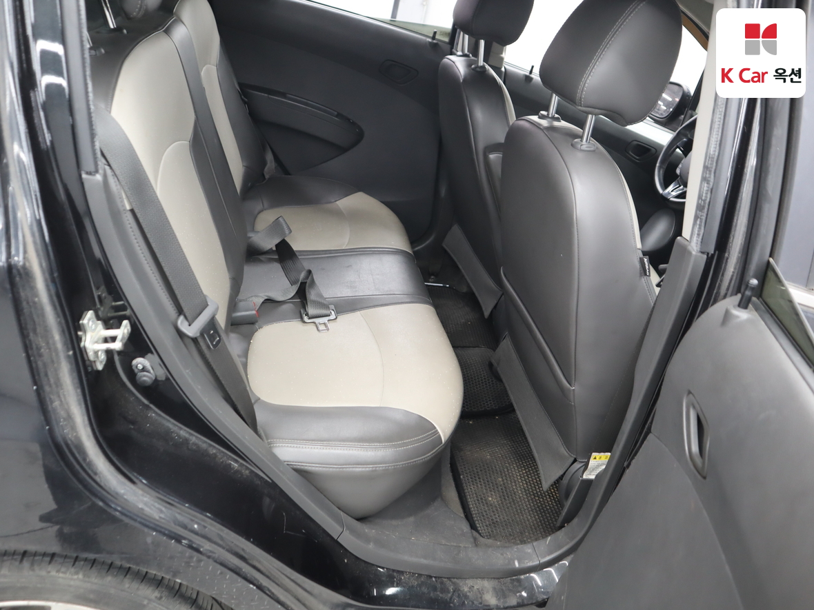 جنرال موتورز كوريا سبارك 2012 - صورة 28