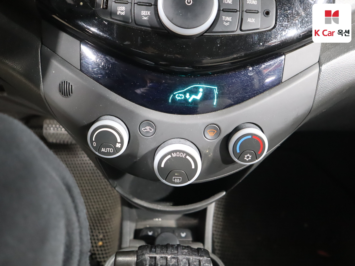 جنرال موتورز كوريا سبارك 2012 - صورة 15