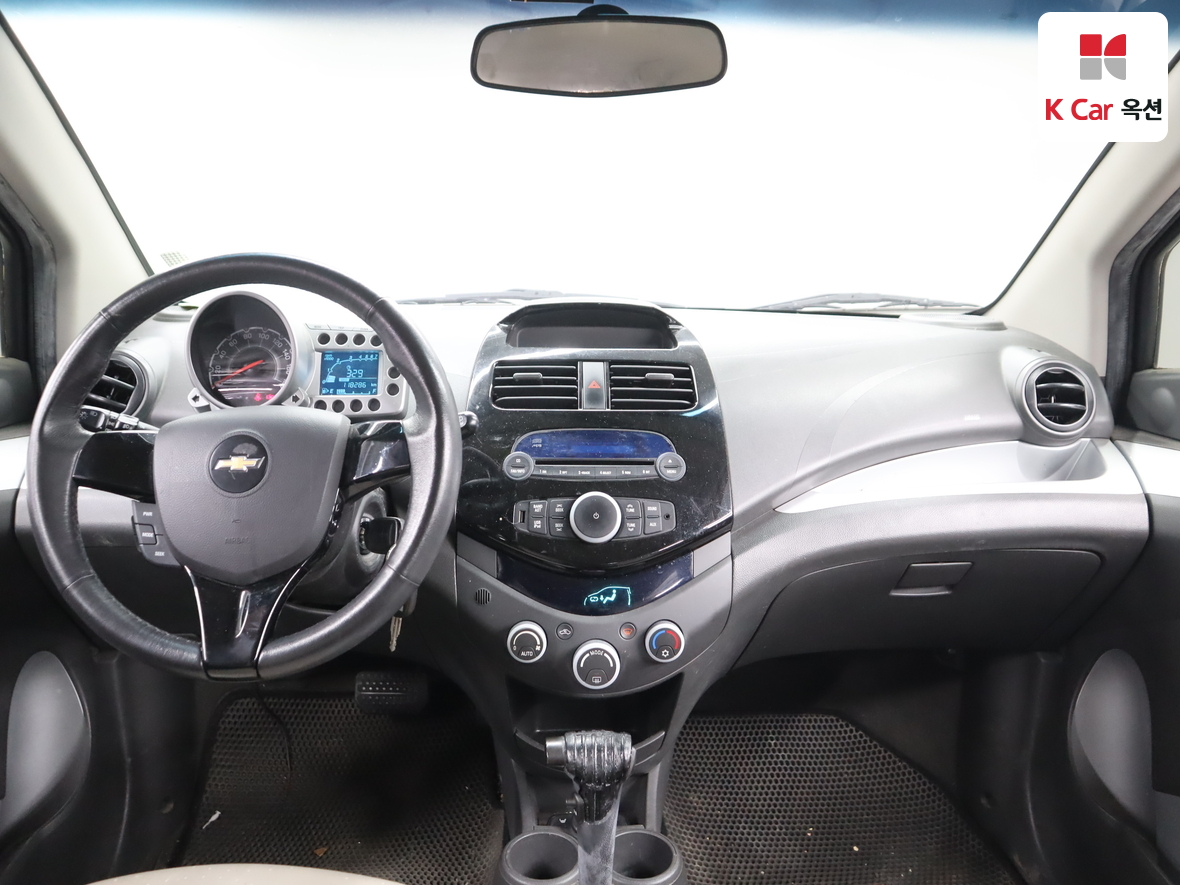 جنرال موتورز كوريا سبارك 2012 - صورة 3