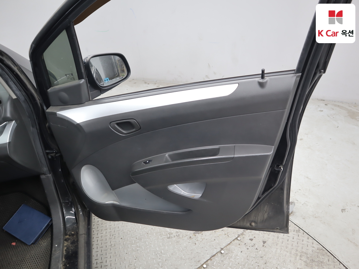 جنرال موتورز كوريا سبارك 2012 - صورة 29