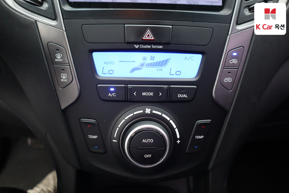 Hyundai Santa Fe 2015 - Image 14