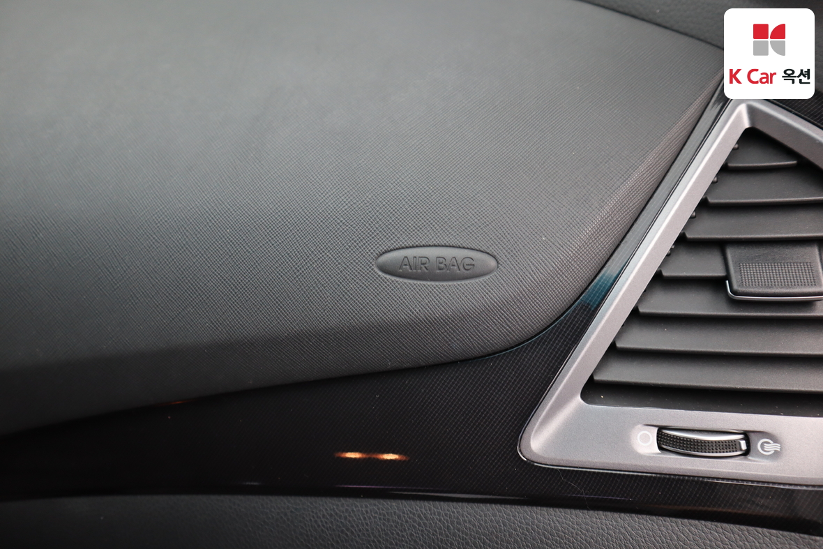 Hyundai Santa Fe 2015 - Image 31