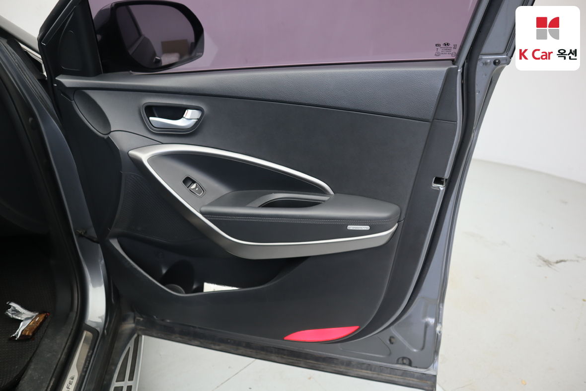 Hyundai Santa Fe 2015 - Image 29