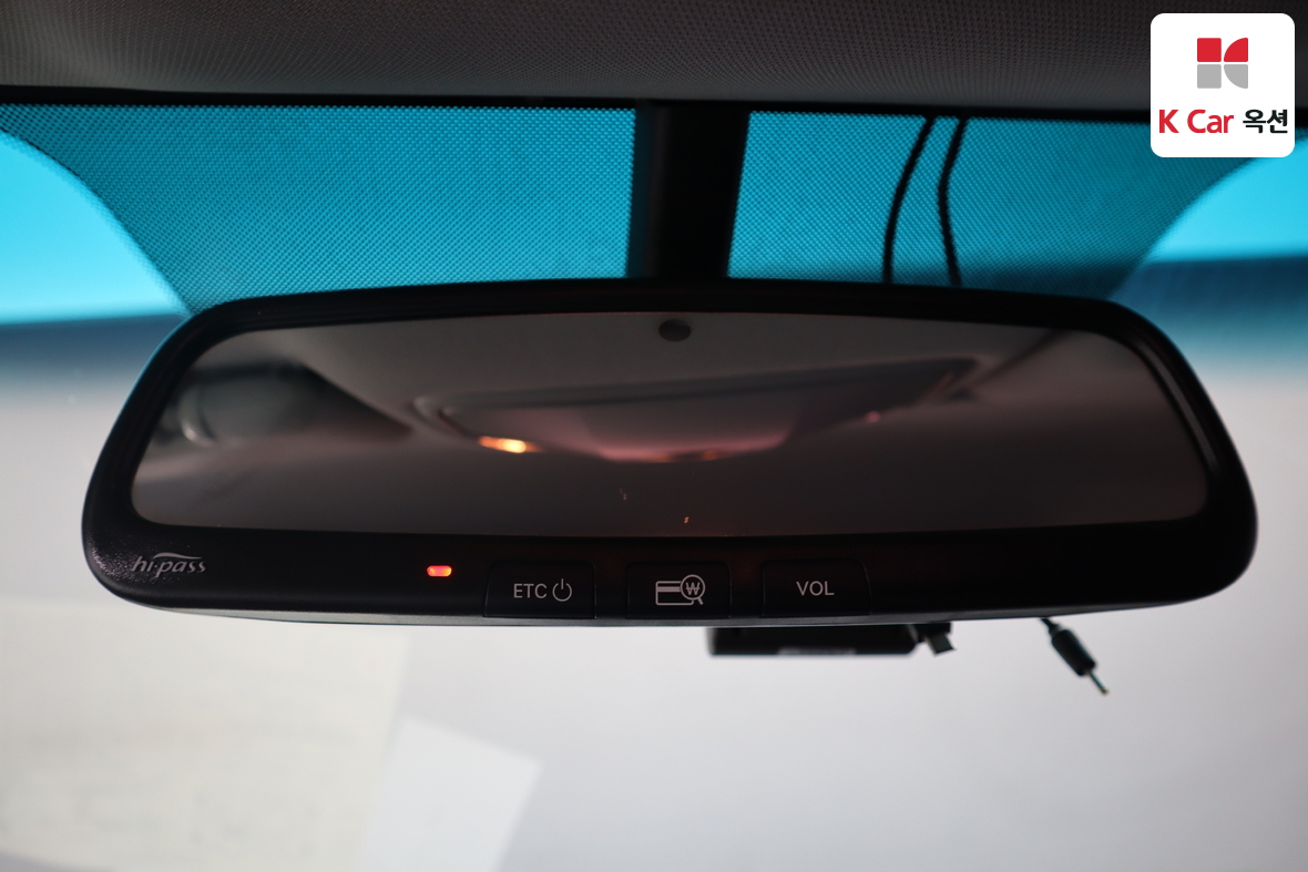 Hyundai Santa Fe 2015 - Image 12