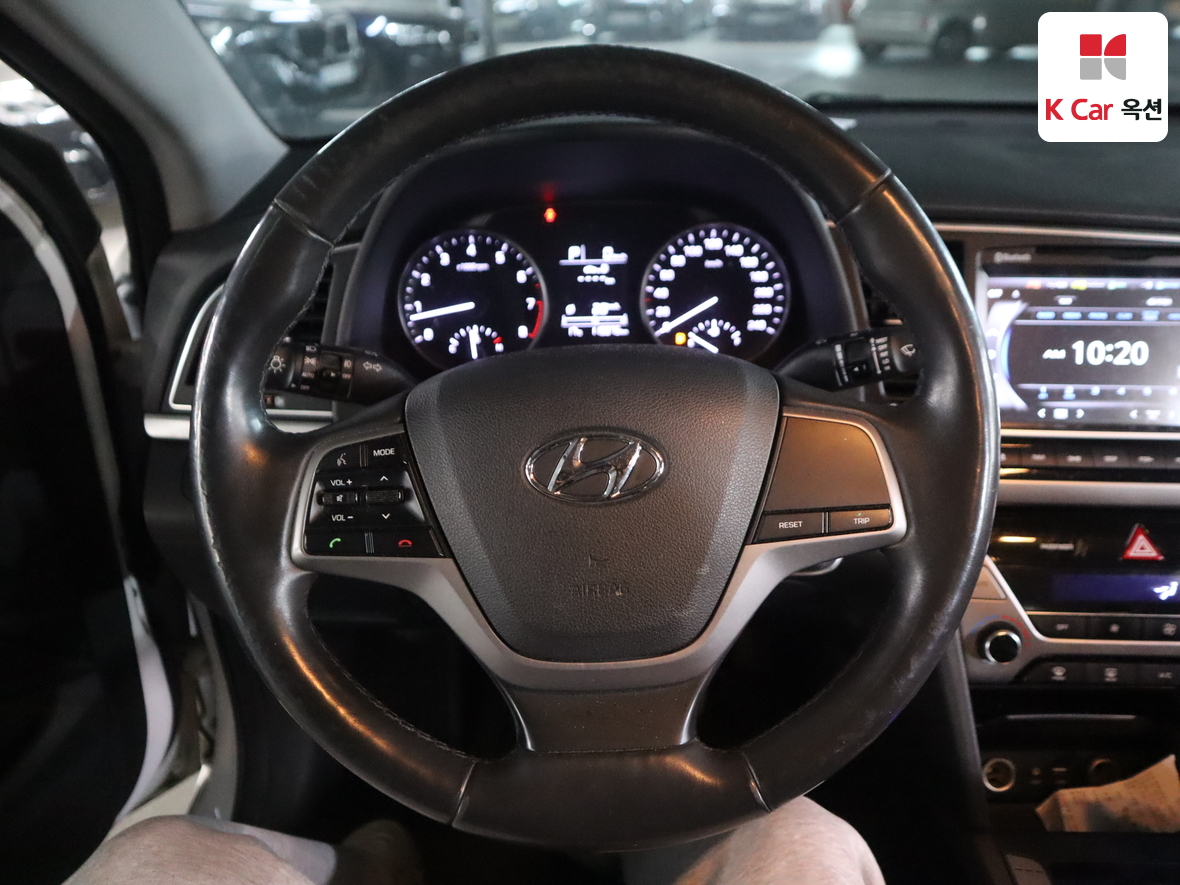 현대자동차 아반떼 2016 - 이미지 10