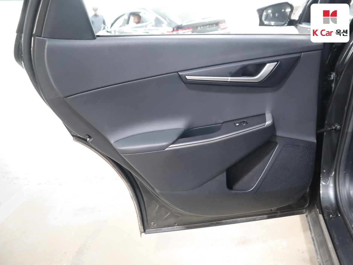 Kia EV6 2022 - Image 22