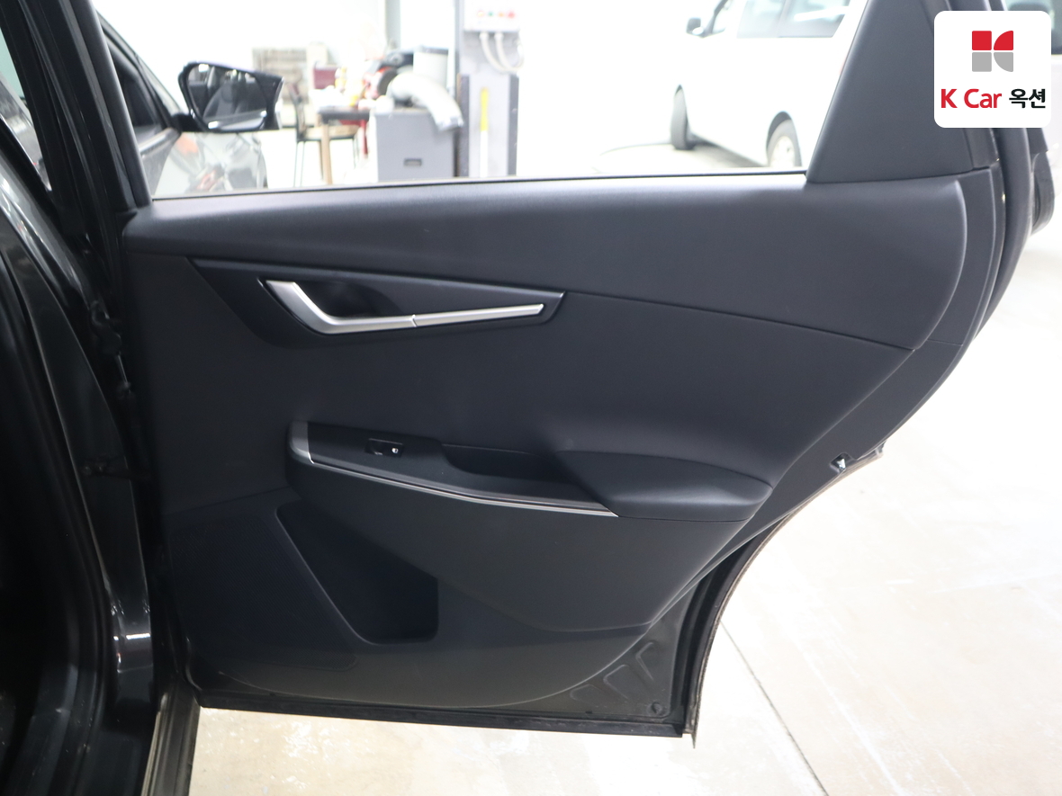 Kia EV6 2022 - Image 28