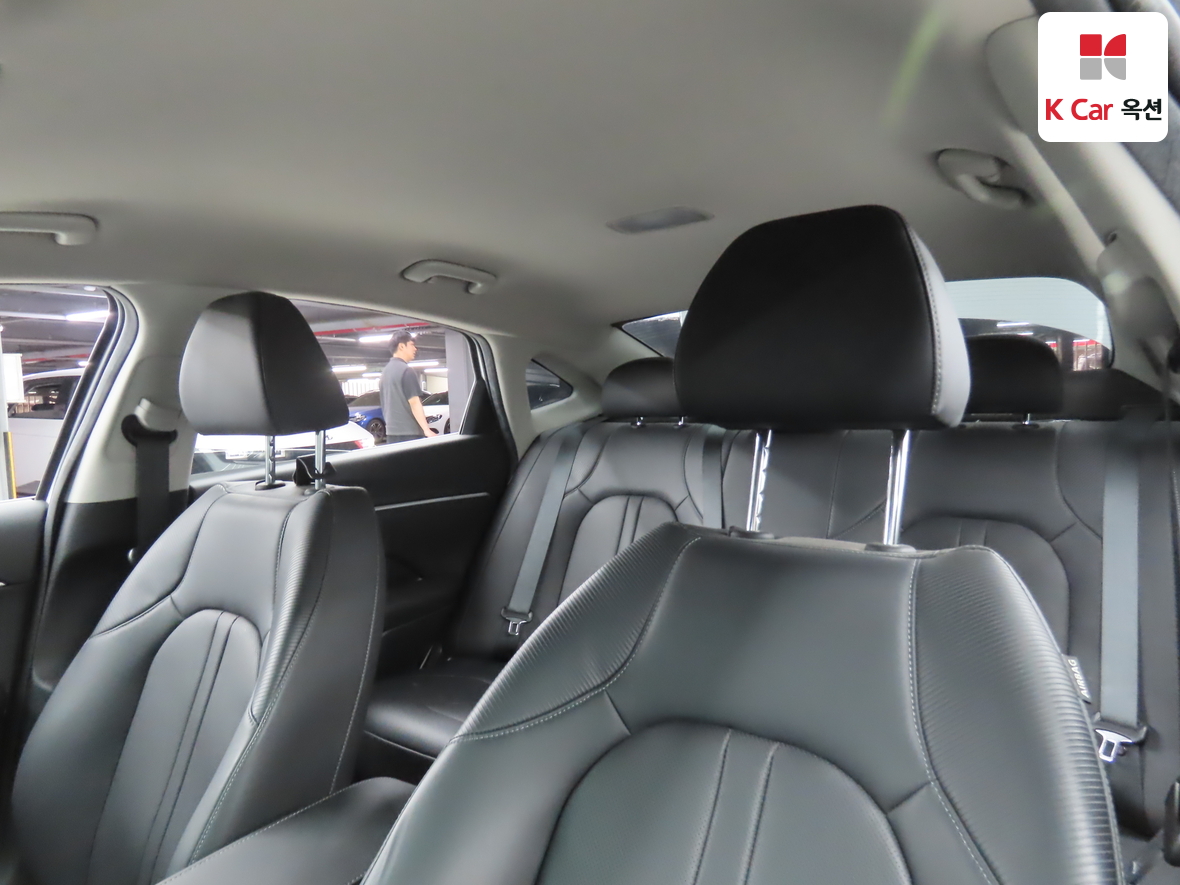 Hyundai Sonata 2022 - Image 18