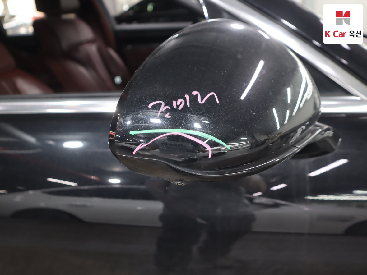 Genesis G90 2022 - Image 41