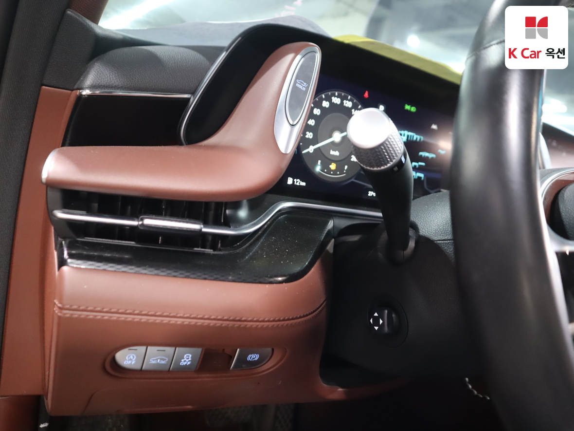 Genesis G90 2022 - Image 9