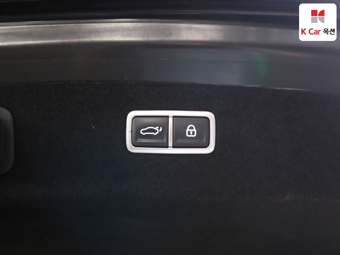 Genesis G90 2022 - Image 27