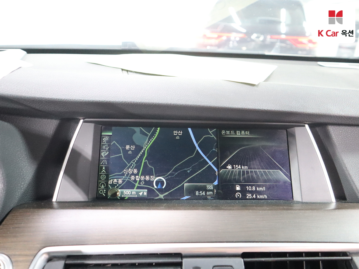 BMW 5 Series - 14